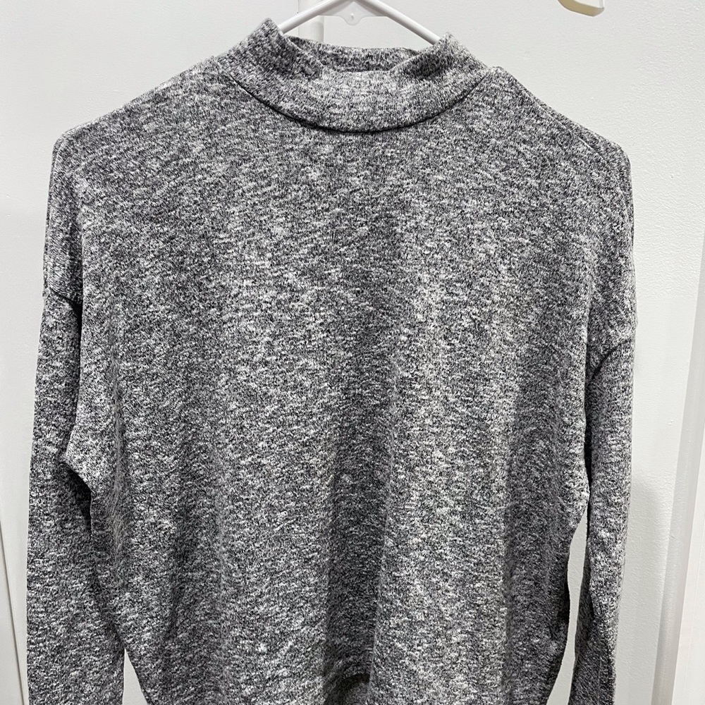 Gray Long Sleeve Sweater
